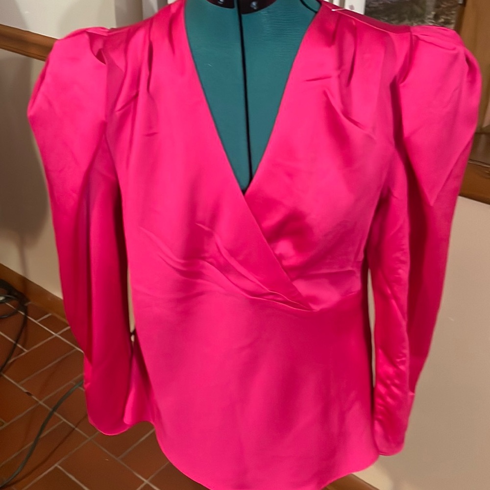 Express polyester v neck size small hot pink blouse